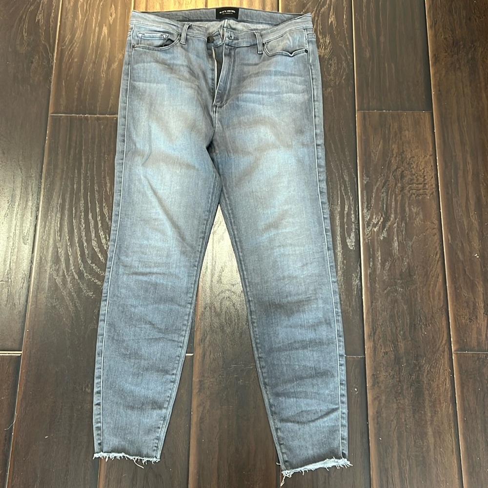 Black Orchard Noah Grey Skinny Ankle Jeans, size 32